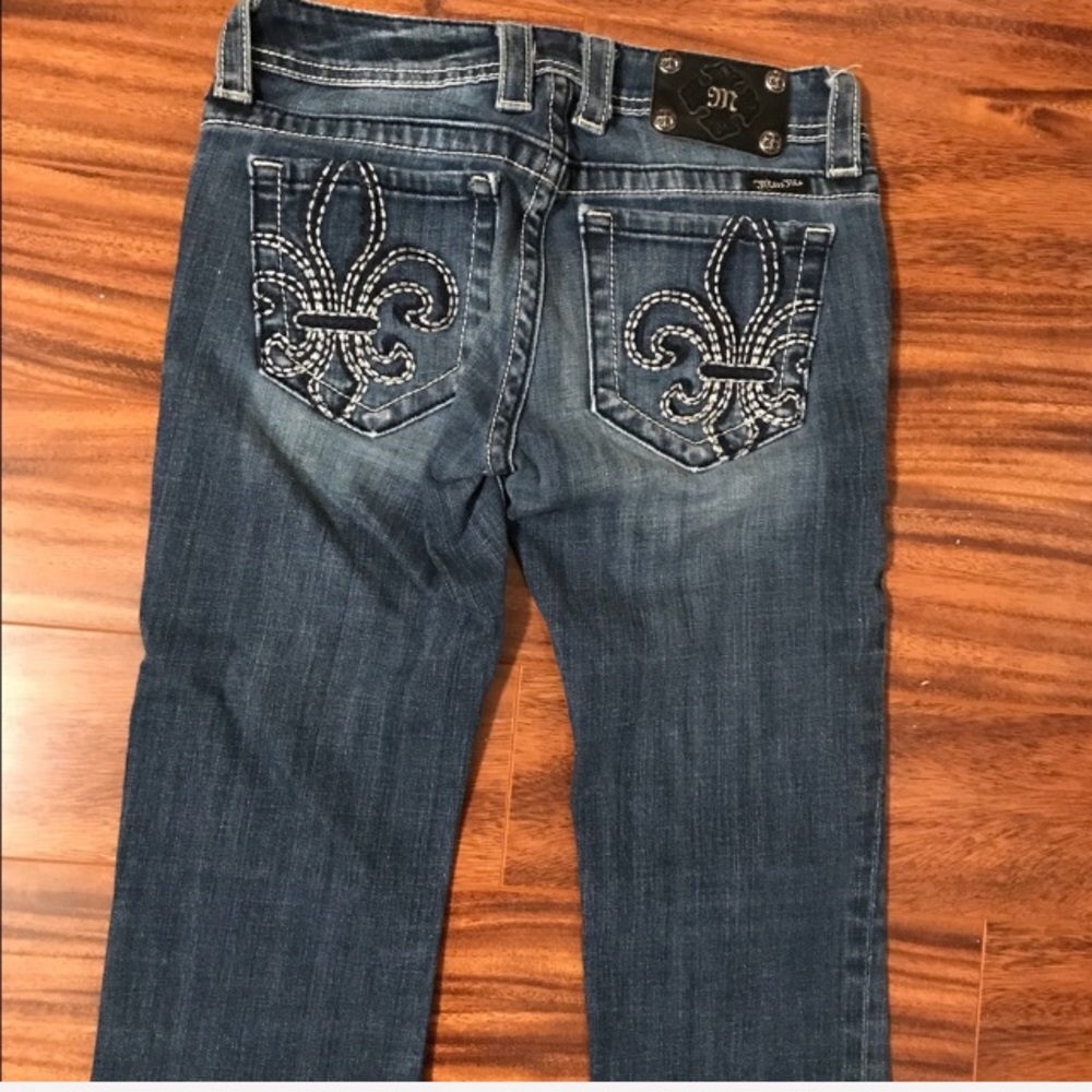 Miss Me denim shorts 26